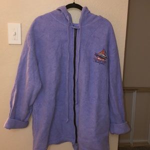 8/$25🐸 Vintage Purple Cruise Zip Up